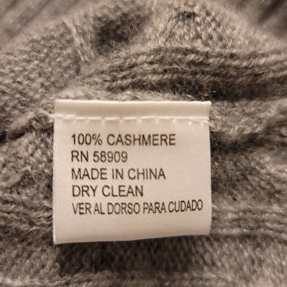 100% Cashmere Sweater - Picture 9 of 10